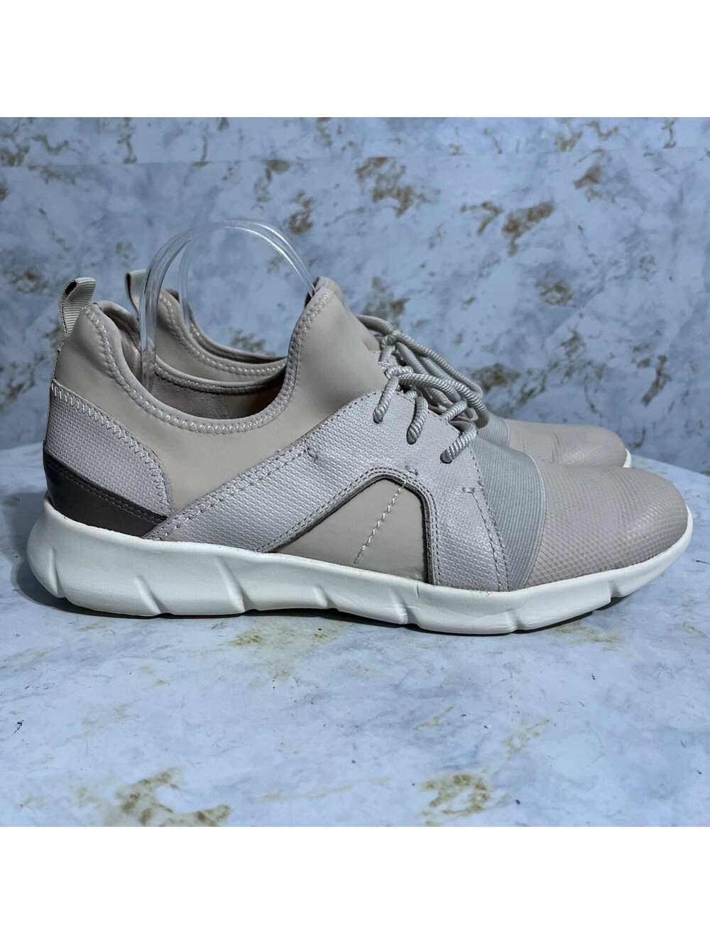 OTBT Transfer Women's Size 11M Shoes Beige Comfort Athletic Trainer Sneakers